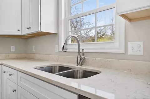 Kitchen - 254 Locustdale Loop, Shenandoah, VA 22849 photo 5 of 5
