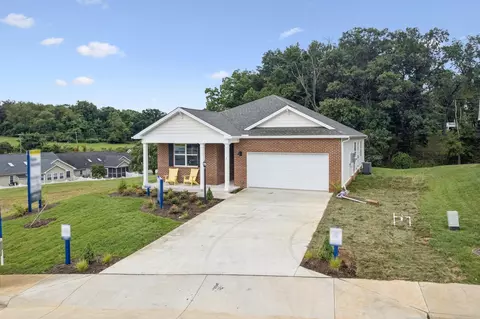 14 River Oak Dr, Staunton, VA 24401