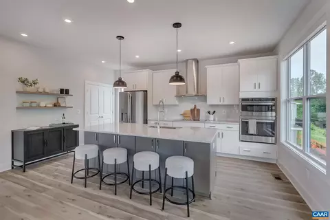 87 Renee Ln, Charlottesville, VA 22901 photo 8