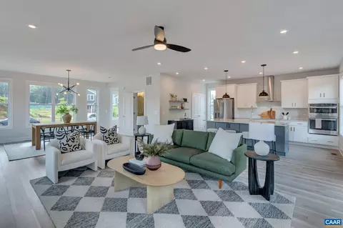87 Renee Ln, Charlottesville, VA 22901 photo 4