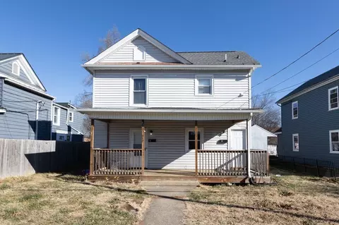317 W 12th St W, Waynesboro, VA 22980