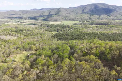 lot42 Tree House Pl, Nellysford, VA 22958