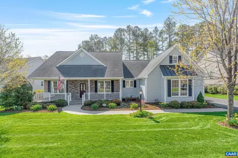 184 Forest Ct, Zion Crossroads, VA 22942