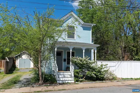 417 9th St, Charlottesville, VA 22903