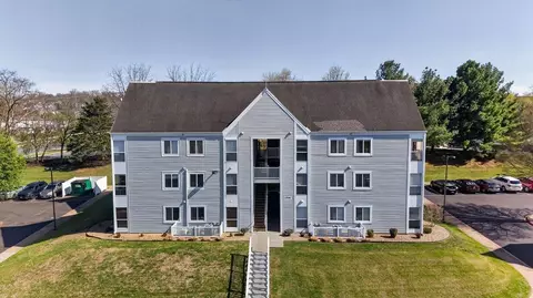 1336 Hunters Rd #C, Harrisonburg, VA 22801