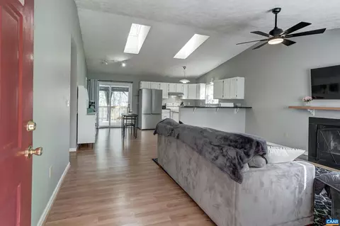 Entry Way - 15 Austin Dr, Palmyra, VA 22963 photo 1 of 2