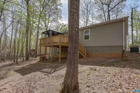 Exterior - 15 Austin Dr, Palmyra, VA 22963 photo 8 of 11