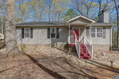 Exterior - 15 Austin Dr, Palmyra, VA 22963 photo 1 of 11