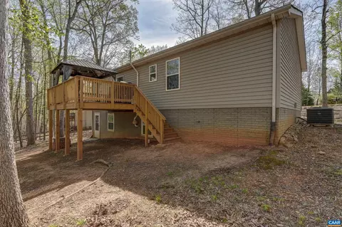 Exterior - 15 Austin Dr, Palmyra, VA 22963 photo 9 of 11