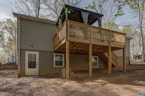 Exterior - 15 Austin Dr, Palmyra, VA 22963 photo 7 of 11