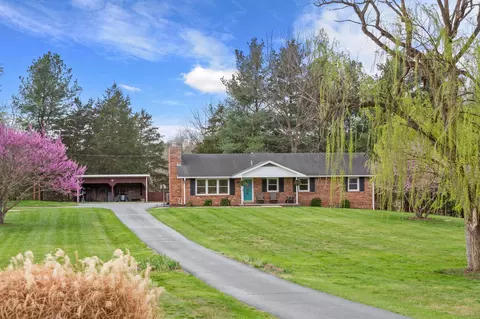 549 Arrowhead Ln, New Market, VA 22844
