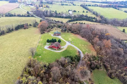 2225 2319 Valley Burg Rd, Luray, VA 22835