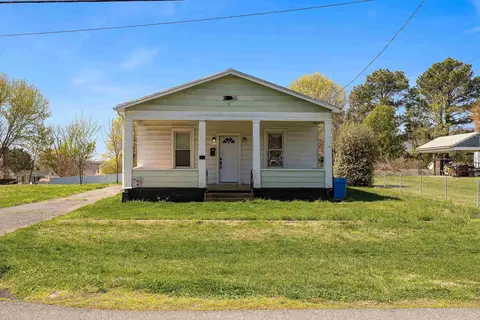 505 Eighth St, Shenandoah, VA 22849