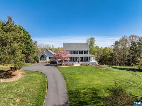 715 Windrift Dr, Earlysville, VA 22936