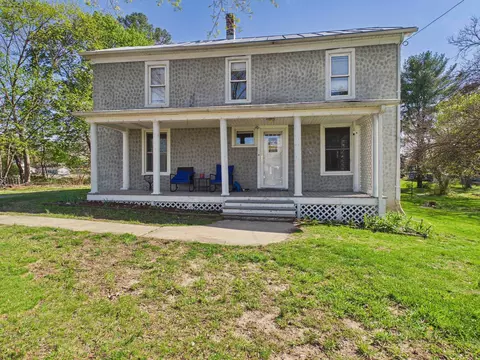 417 W Spring Ave W, Elkton, VA 22827