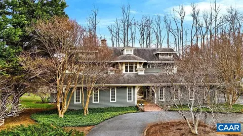 228 Hidden Springs Ln, Nellysford, VA 22958