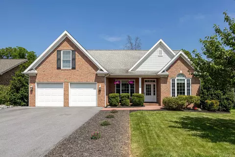 4320 Wiltshire St, Harrisonburg, VA 22802