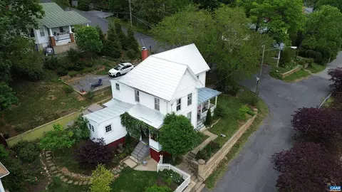 241 Churchville Ave, Staunton, VA 24401