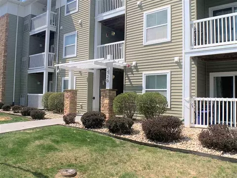 520 Davis Mill Dr #104, Harrisonburg, VA 22801