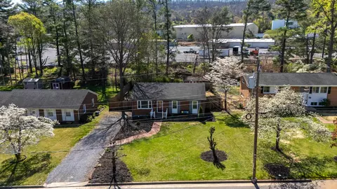 View/Area - 918 Washington Ave, Waynesboro, VA 22980 photo 2 of 13