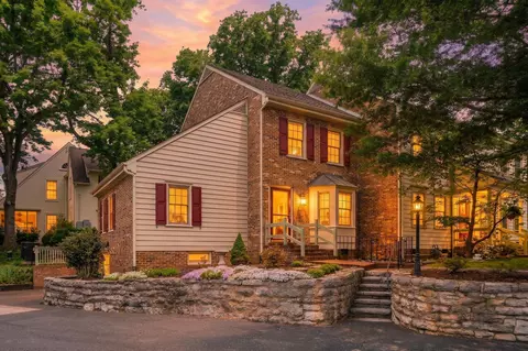 5 Waverley Grn, Staunton, VA 24401