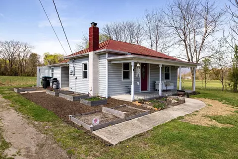 296 Keystone Rd, Stanley, VA 22851