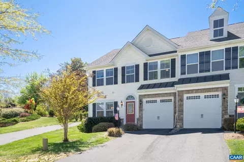 1549 Sawgrass Ct, Charlottesville, VA 22901