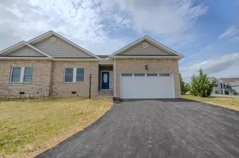 Exterior - 5 Meriwether Cir, Stuarts Draft, VA 24477 photo 1 of 6