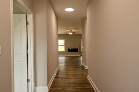 Entry Way - 5 Meriwether Cir, Stuarts Draft, VA 24477 photo 1 of 4