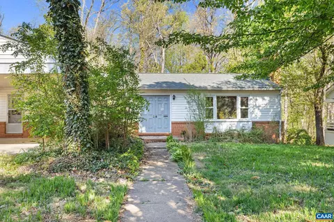 109 Elkhorn Rd, Charlottesville, VA 22903