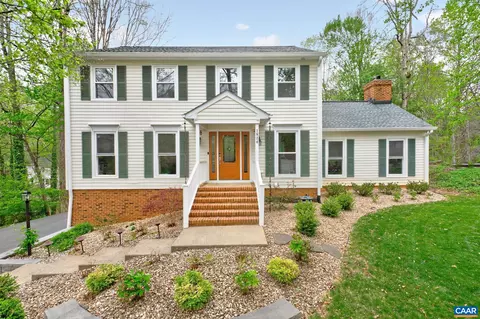 1824 Amberfield Dr, Charlottesville, VA 22911