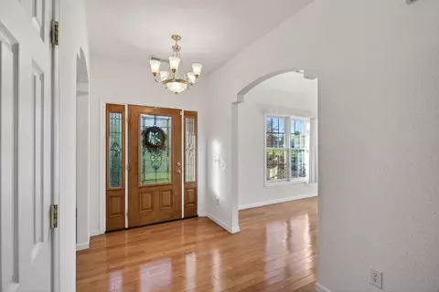 Entry Way - 320 Joyce Dr, Bridgewater, VA 22812 photo 3 of 4