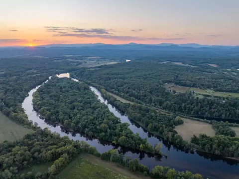 tbd Jones Overlook, Howardsville, VA 24562