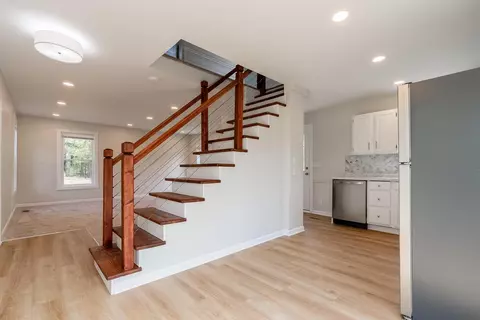 Entry Way - 2163 Raphine Rd, Raphine, VA 24472 photo 3 of 7