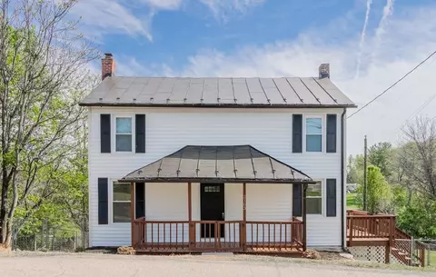 2163 Raphine Rd, Raphine, VA 24472