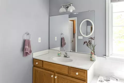 Bath - 3602 Taplow Ter, Midlothian, VA 23112 photo 2 of 4