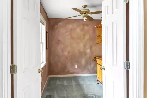 Entry Way - 3602 Taplow Ter, Midlothian, VA 23112 photo 2 of 7