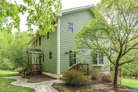 2557 Craigs Store Rd, Afton, VA 22920