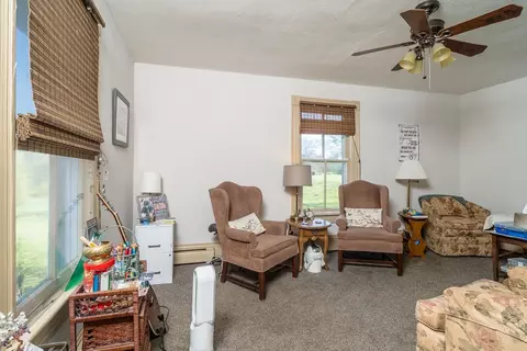 Living - 133 W Springbrook Rd W, Broadway, VA 22815 photo 4 of 5