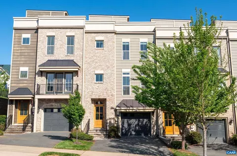 1411 Terrace Ln, Charlottesville, VA 22911