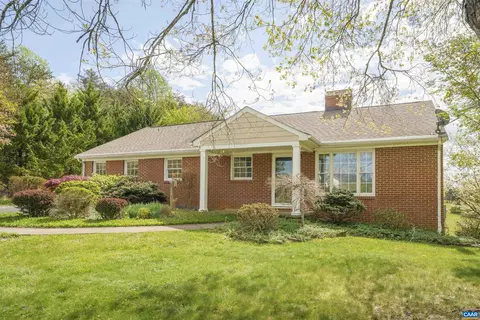 5559 Free Union Rd, Free Union, VA 22940