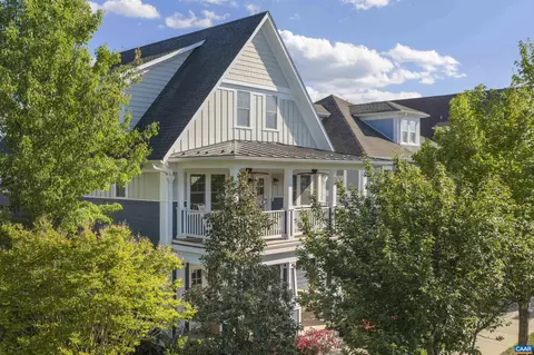 670 Tyree Ln, Charlottesville, VA 22901