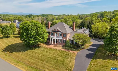 515 Rocks Farm Dr, Charlottesville, VA 22903