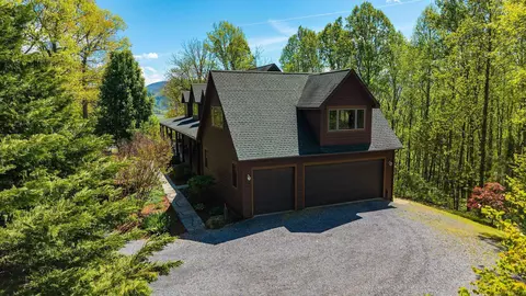 Exterior - 150 Fairfield Estates Dr, Raphine, VA 24472 photo 22 of 26