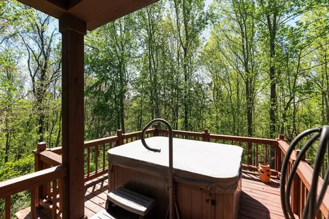 Exterior - 150 Fairfield Estates Dr, Raphine, VA 24472 photo 6 of 26
