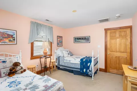 Bedroom - 150 Fairfield Estates Dr, Raphine, VA 24472 photo 6 of 9