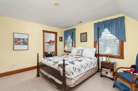 Bedroom - 150 Fairfield Estates Dr, Raphine, VA 24472 photo 4 of 9