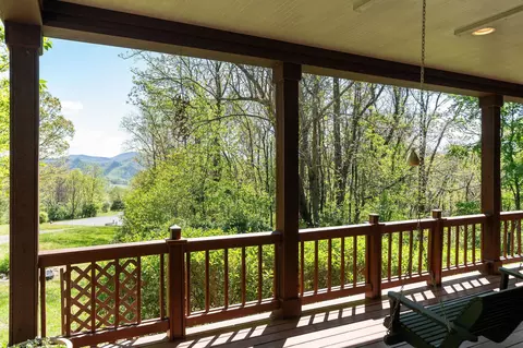 Exterior - 150 Fairfield Estates Dr, Raphine, VA 24472 photo 9 of 26