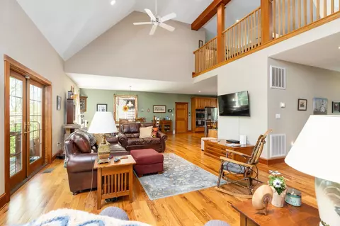 Living - 150 Fairfield Estates Dr, Raphine, VA 24472 photo 3 of 4