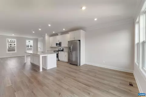 49 Marcella St, Charlottesville, VA 22911 photo 11